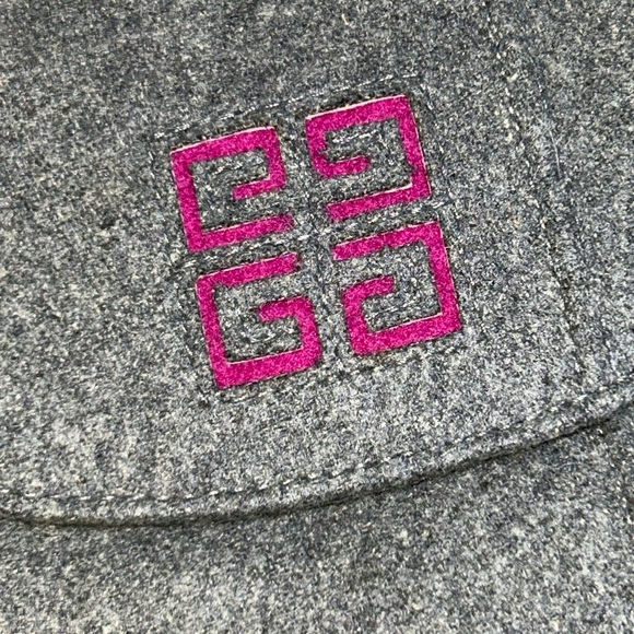 NWT Authentic Givenchy Clutch Pouch with Logo Flap - Picture 2 of 11